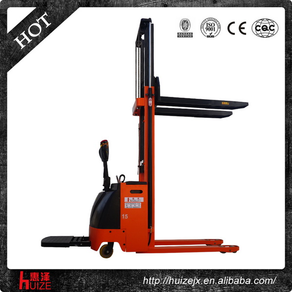 載重1T~3T 全電動(dòng)堆高車(chē) 載重1T~3T 全電動(dòng)堆高車(chē)